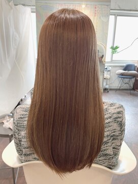 アンサン(unsung) ストレート×ミルクティーグレージュ×シークレットハイライト