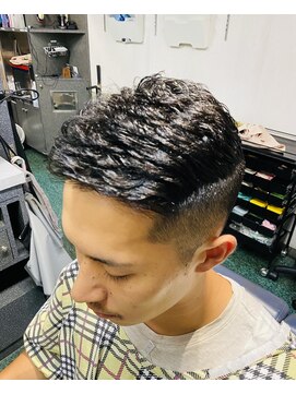 センス 大井町店 フェードカット&形状記憶パーマ