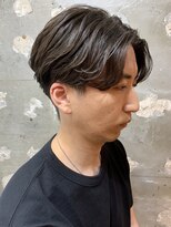 アカ(ACA)&nbsp;センターパートニュアンスパーマメンズマッシュパーマ札幌大通