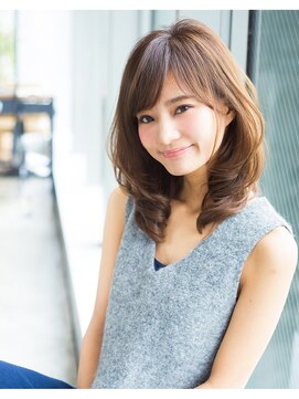 アフロート ギンザ(AFLOAT GINZA) 大人かわいい くびれひし形レイヤーミディアム20代30代40代50代