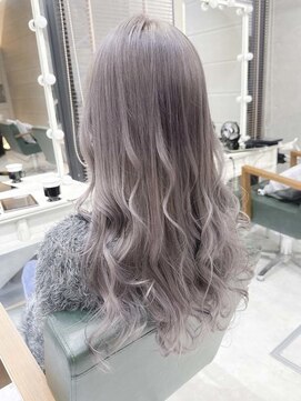 デイズ(days) 大人かわいいグレーベージュカラー　ラベンダーカラー