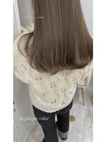 リル(lilu)&nbsp;ベージュハイライトカラー