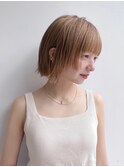大人ショートボブ前髪ありベージュカラー丸顔面長絶壁K20240629