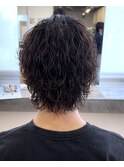 メンズ　波巻きウルフ　スパイラルパーマ　ミディアム