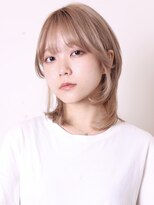 ヨファ ヘアー 芦屋店(YOFA hair)&nbsp;似合わせカットハイトーンミディアムレイヤー0101