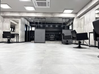 ambitious 小平【アンビシャス】