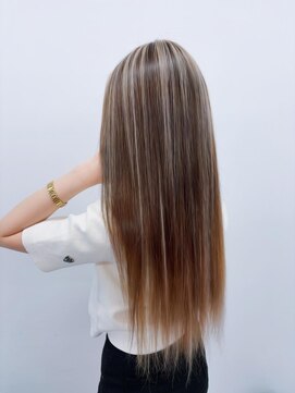 ロサ ファイブヘアー(Rosa..5Hair) バレイヤージュ