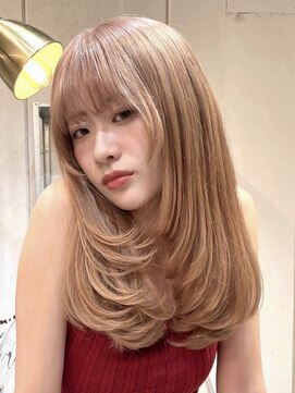 フェブミエル(fev miel) レイヤーカット×ハイトーンベージュ