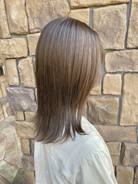 美容室 ルチア ハワイ(Luccica HAWAII) モノトーングレー