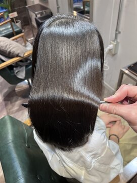 ソエル(Soell) 神戸三宮元町 髪質改善 縮毛矯正 酸性ストレート 30代 40代