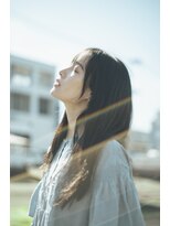 本と美容室 真鶴店 エフォートレスなイメージのレイヤースタイルです。