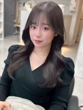 ジィルム(XELM) 韓国レイヤーカット/ブリーチ/レイヤーカット/ハッシュカット/