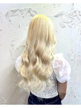 フィーネ つくば(Fi-Ne) ダブルカラー　エクステ　抜きっぱなしブロンド　韓国レイヤー