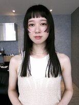 ジュール(JOULE'S)&nbsp;オン眉/ロングヘア/パツッとカット/ステップカット