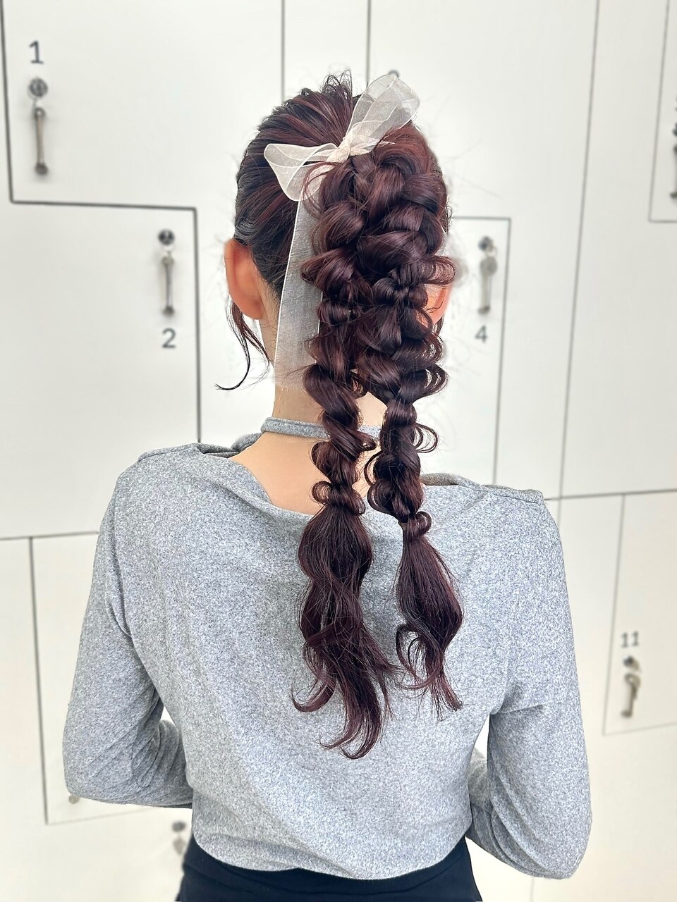 白神】ヘアアレンジ/顔周りカット/編みおろしポニー：L263643048｜ベル