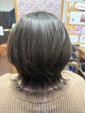 ヘアルーム ウキ ウルフカット