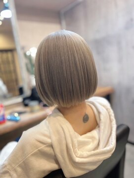 リノスムース(LINO smooth) ホワイトミルクティー×ボブ