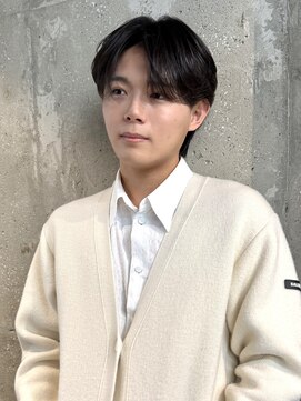 オルカ(ORCA) センターパート ニュアンスパーマ 毛流れ メンズ 南川聖華