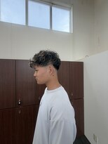 ジョージ 三津浜店&nbsp;スペインカール＆フェードスタイル