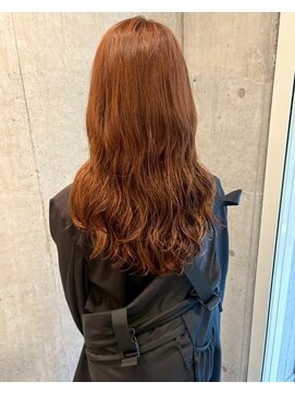 ロッカヘアエジェ(ROCCA hair eje.) ミルクティーブロンドオレンジブラウンウェーブ