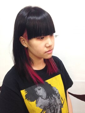 バルテイン(Hair Valtein) サイドアレンジカラーピンク