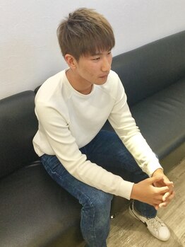 デイズ(DAYS)の写真/【メンズカット￥3900】忙しい朝でも素早くキマる再現性の高さが人気★漫画&雑誌が4000冊以上揃う充実感も◎