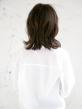 フーチー クーチー ヘッド ショップ 曽根本店(FUCHI KUCHI head shop) 洗練ミディアムヘア