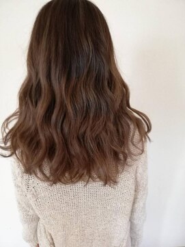 ラ シェンテ 宝塚(La Sente) バレイヤージュ　シルバーグレイ