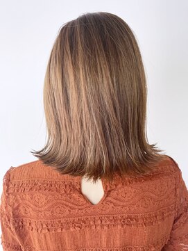 アイティー バイ アルバム 浦和店(IT by ALBUM) 切りっぱなしベージュ_マロンベージュAラインボブ_ba336151