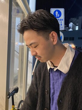 ウェルネス(Wellness) ナチュラルオールバックショートスタイル