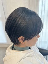 ニィ(2iee.)&nbsp;黄金比率ショートボブ