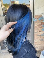 シー 岡崎(,SHE)&nbsp;斜めバング/グレージュカラー/デザインカラー/東岡崎