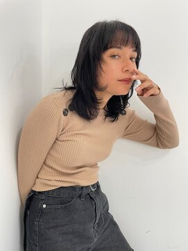 サンクチュアリー 千里山(Sanctuary) ミディアムカット