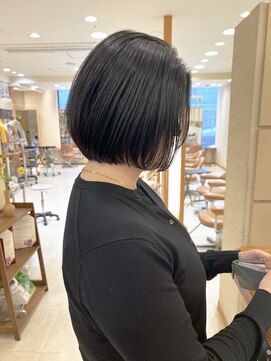 モリオ フロム ロンドン サッポロファクトリー店(morio FROM LONDON) 【morio】札幌ボブ　大人かわいいぱつっとショートボブ