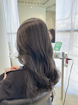 ウェアーズ(WARES) ダークオリーブカラー