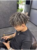 カット＋ハイライトカラー＋ツイストパーマ