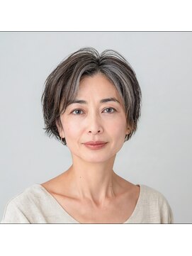 リコカラー(Lico Color) ふんわりボリュームのあるミセスのショートボブ