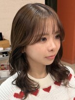 アメリ バイ アピッシュ(Amelie by apish)&nbsp;コテ巻き風パーマ韓国風パーマミディアムパーマ前髪パーマ