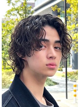 アストラ(ASTRA) MEN’S HAIR/サーフカール/刈り上げセンターパート/札幌