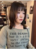 フェイスレイヤーで叶える、小顔見え×抜け感スタイル