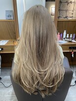 シェルマン(Charmant)&nbsp;高槻 レイヤーカット 海外風