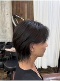 センターパートウルフ