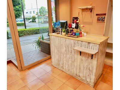 駅からも歩いて10分以内☆明るい店内【Moremuu せんげん台】