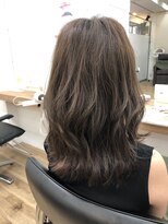 アメリ(Ameri)&nbsp;-Ameri-レイヤーミディ　×   オリーブグレージュ（白髪有）