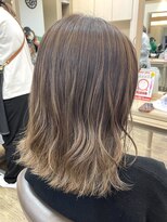 アルターリール(aL ter Rire) アッシュベージュ/バレイヤージュ/中村郁未