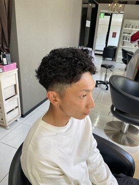 アイズ 海老名(AIZU) 極道パーマ　メンズパーマ　メンズカット　フェード　バーバー