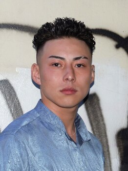 ツークツワンク バーバー 新宿(ZUG2WANG BARBER)の写真/理容室の強みは剃刀を扱える事です！[メンズ/メンズカット/眉毛/フェード/シェービング/顔剃り/理容室]