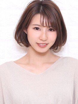 アプレ(apre's)の写真/【二子玉川駅徒歩3分】髪に優しい薬剤にこだわり、でダメージを最小限に抑えたグレイカラーを楽しめる♪