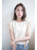 クシュ 本川越店(kusyu...)&nbsp;ブルーカラーワインレッドお団子ヘアチェリーレッド刈り上げボブ