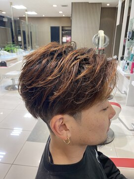 アース 鈴鹿店(HAIR&MAKE EARTH) フェザーパーマ